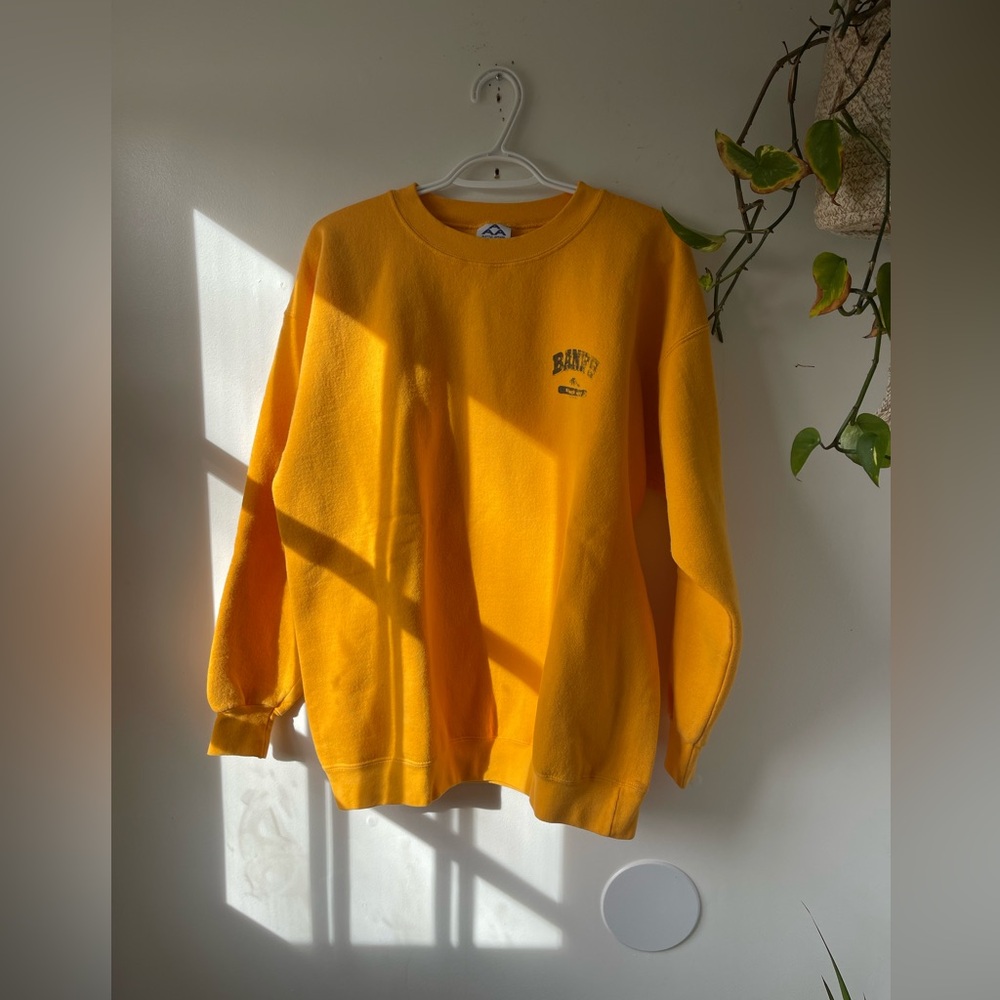 Vintage 90’s Banff sweater